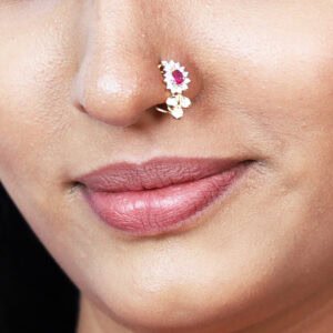 Sparkle Tiny Diamond Nath in 18kt Gold